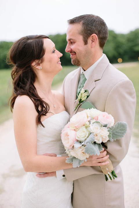 lone oak ranch & retreat wedding pictures
