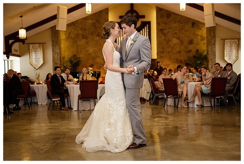 Snow Wedding Pictures_0044.jpg