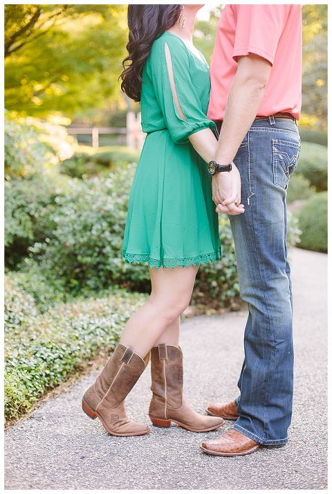 The Japanese Garden Fort Worth Engagement_0013.jpg