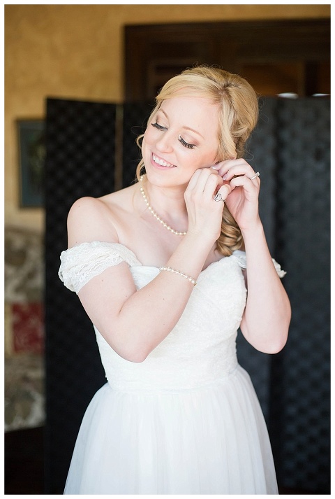 Delaney Vineyards Wedding_0012.jpg