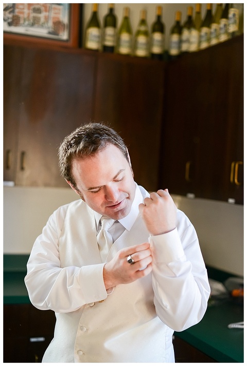 Delaney Vineyards Wedding_0018.jpg