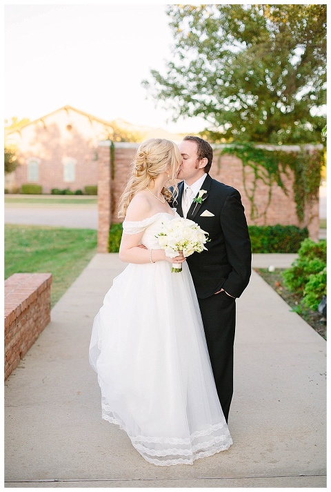 Delaney Vineyards Wedding_0027.jpg