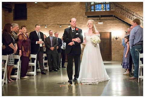 Delaney Vineyards Wedding_0042.jpg