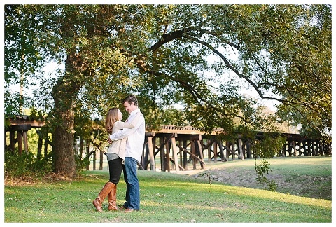 Fort Worth Trinity Park Engagement_0002.jpg