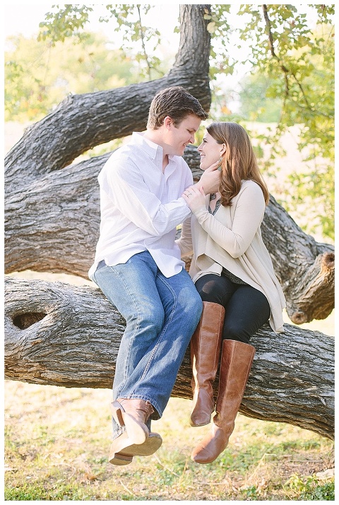 Fort Worth Trinity Park Engagement_0008.jpg