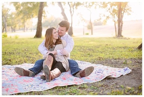 Fort Worth Trinity Park Engagement_0012.jpg