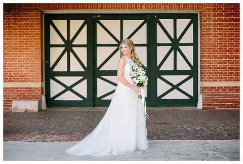 Thistle Hill House Bridal Portraits_0010.jpg