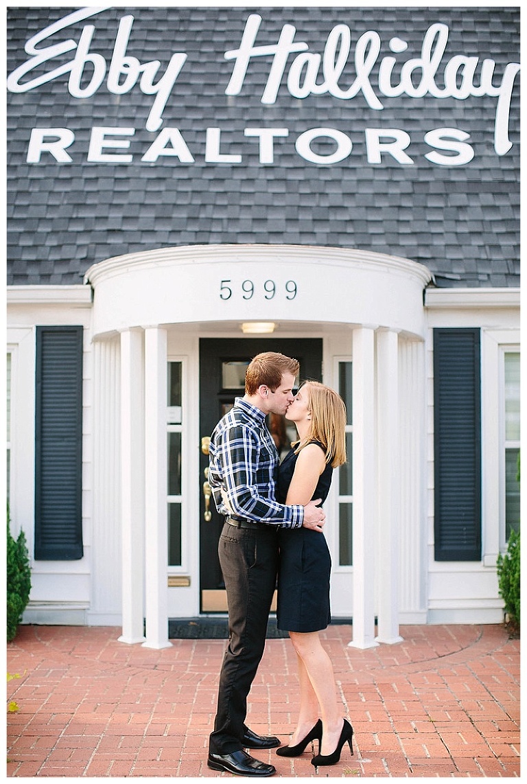 White Rock Lake Enagement_0005.jpg