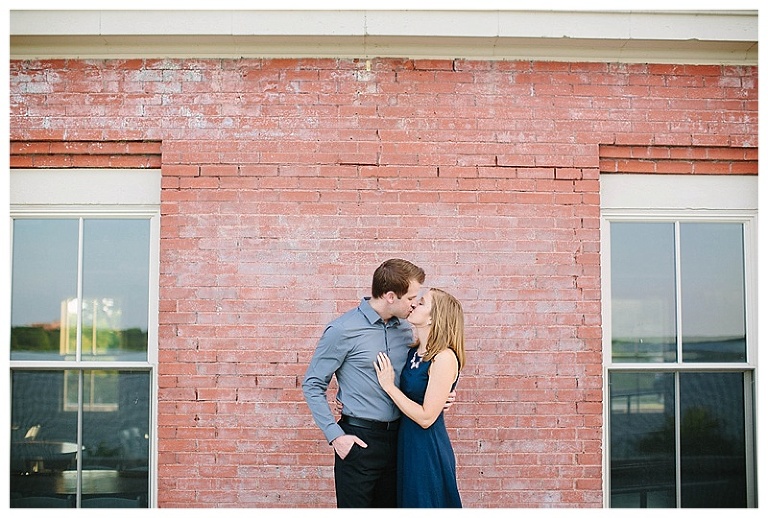 White Rock Lake Enagement_0009.jpg